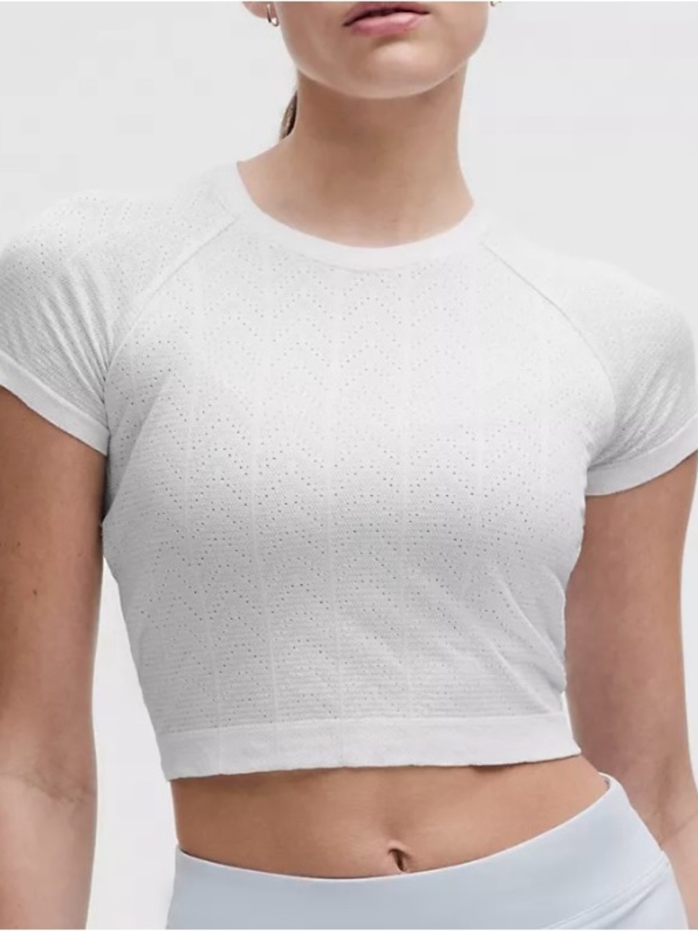 Lulu Lemon White Women's Short Sleeve Crewneck Top